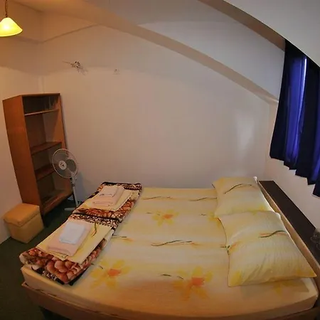 Pansion Ivanka Barac 2* Međugorje